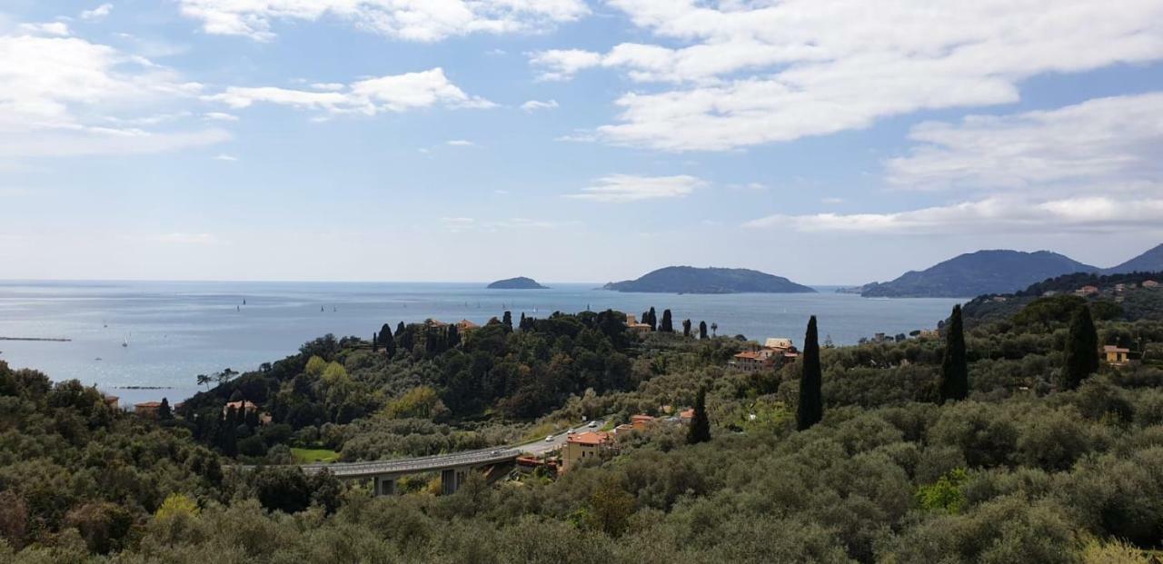 La Casa Del Pittore Anna House Lerici Bagian luar foto